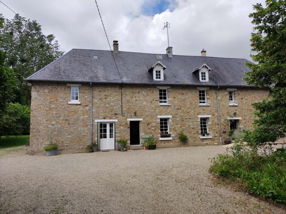 La Maison Des Tilleuls Saint-Germain-Sur-Seves Luaran gambar